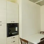 Strategic 2Br Apartment