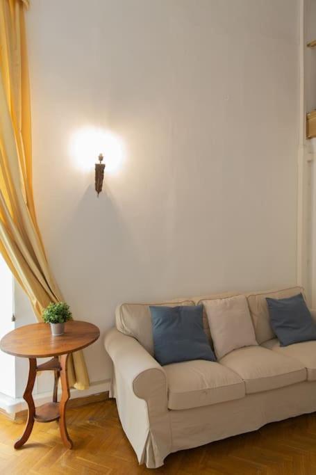 Strategic 2br Florencia